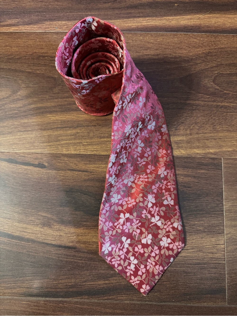 BARNEYS New York Vintage Rose-Red Floral Silk Tie